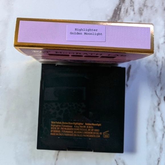 Skin Fetish: Divine Glow Highlighter (Golden Moonlight) - Picture 5 of 8